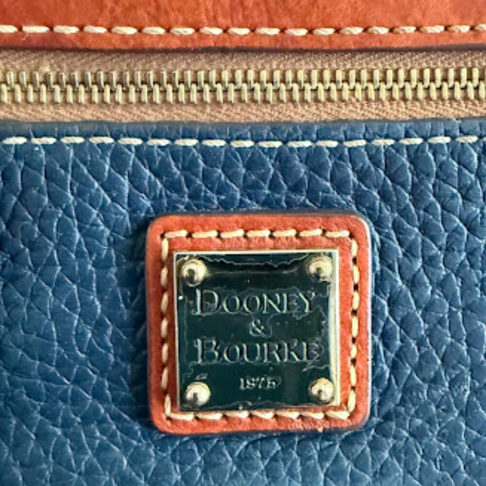 Dooney & Bourke Navy and Tan Leather Small Coin Purse Keychain - Picture 3 of 7